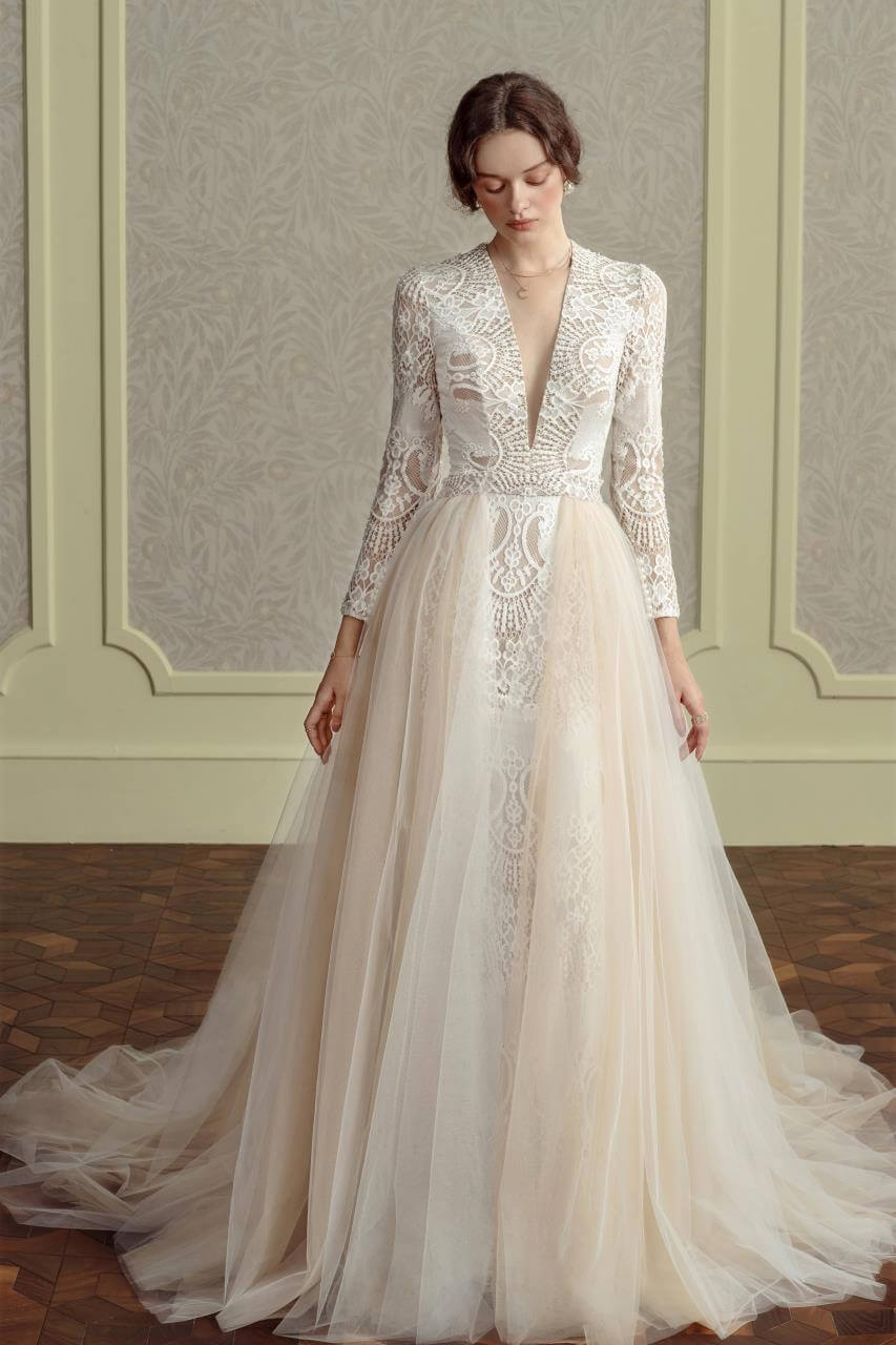 Long sleeve diamond wedding on sale dress